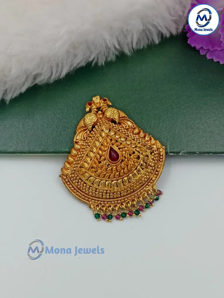 Gheru Medium Pendant #008.webp
