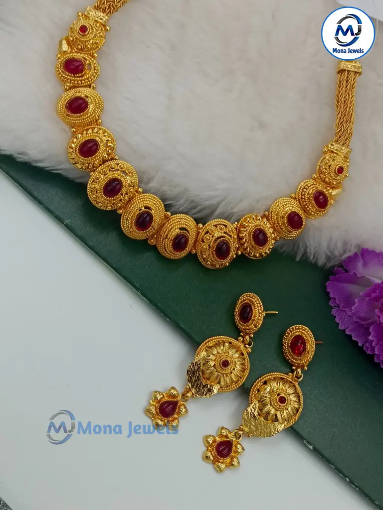 Gheru Necklace Set #002.webp